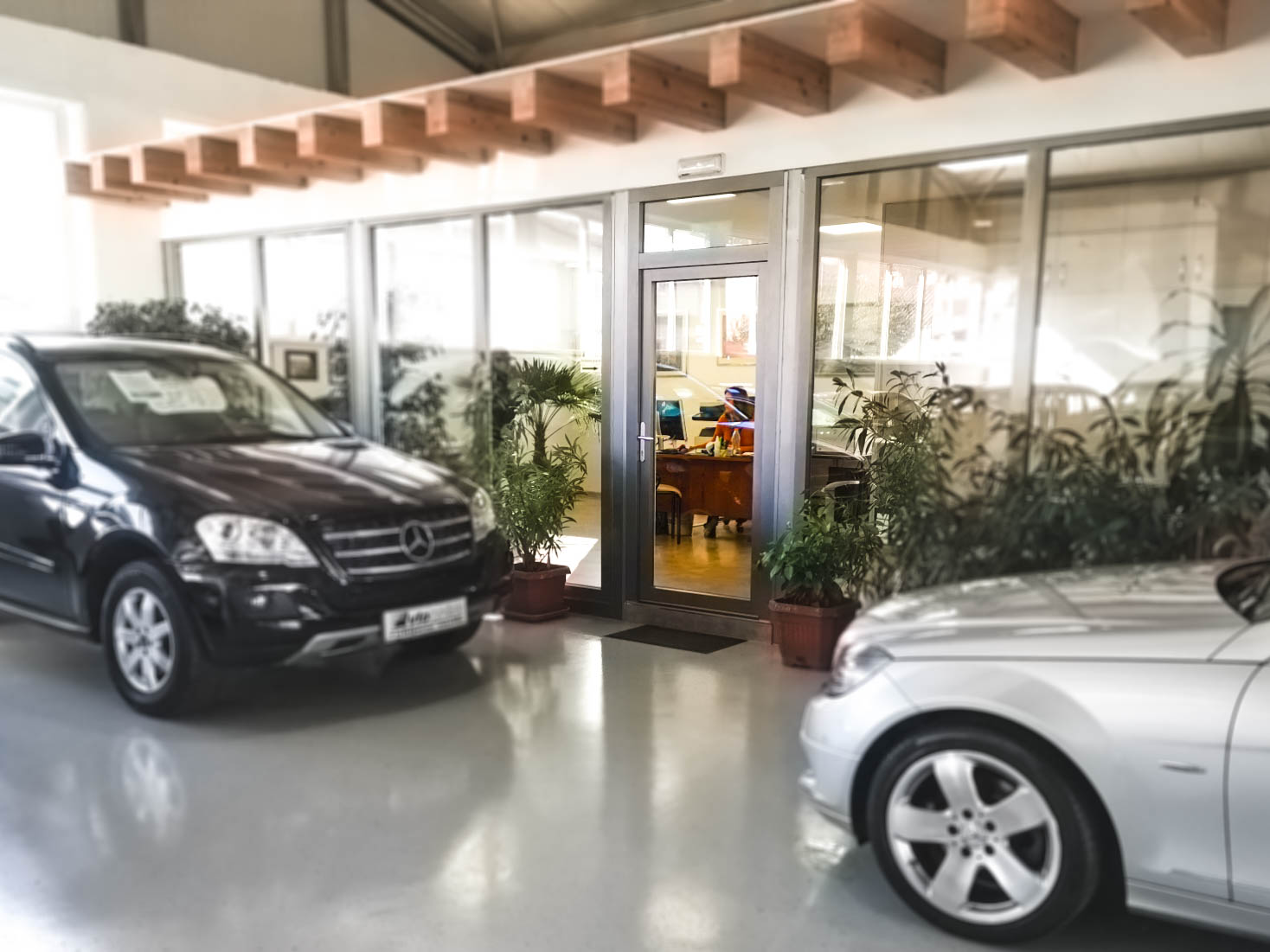 Avtoprem Showroom — modernes Erscheinungsbild nach der Renovierung
