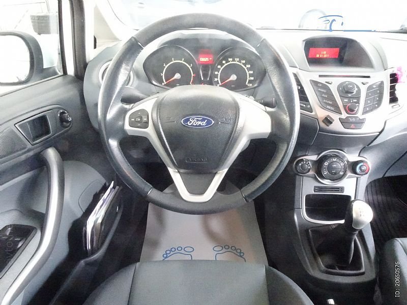 Ford Fiesta - thumbnail 9