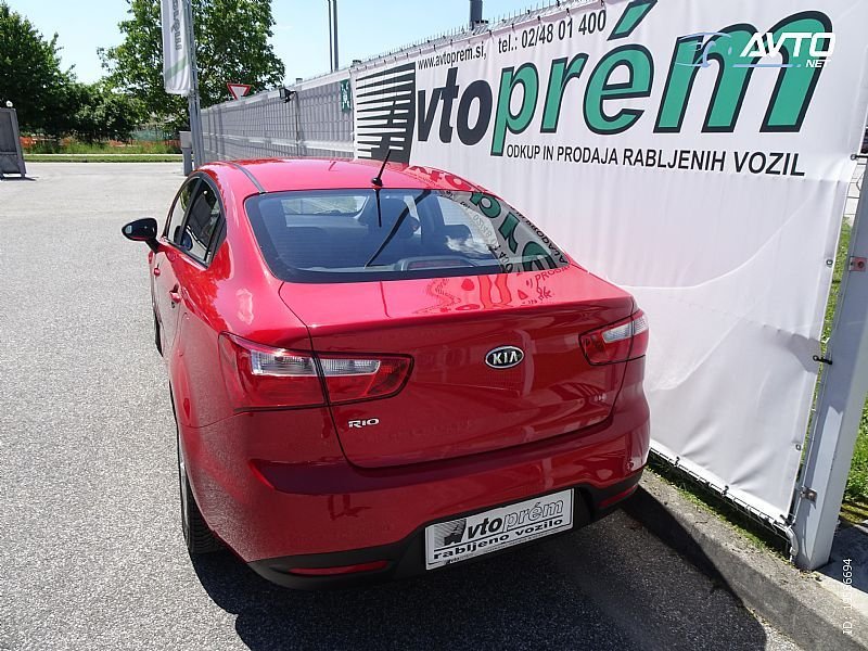 Kia Rio - thumbnail 4