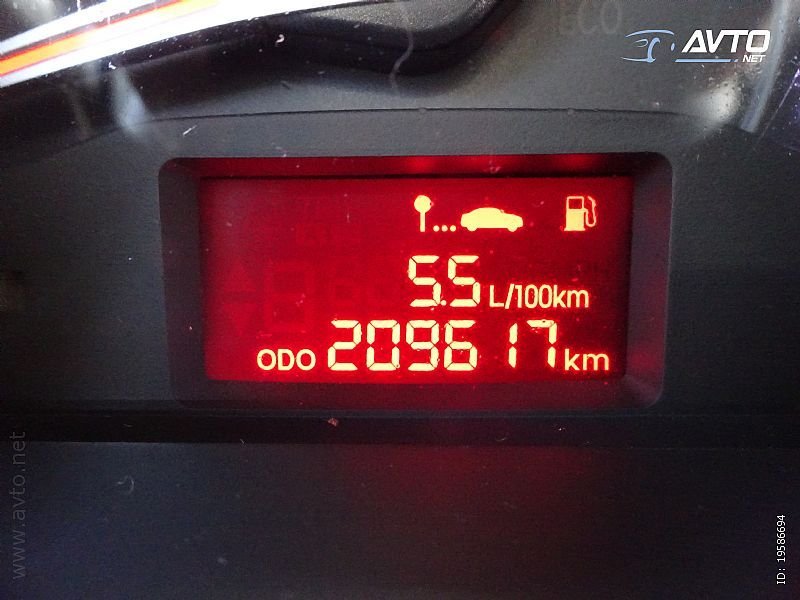 Kia Rio - thumbnail 10