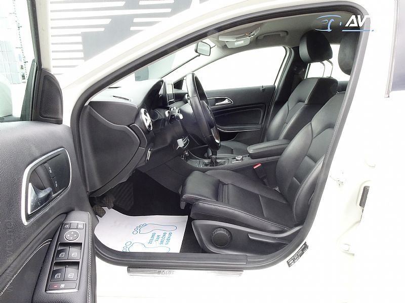 Mercedes-Benz A-Razred A 200 - thumbnail 6