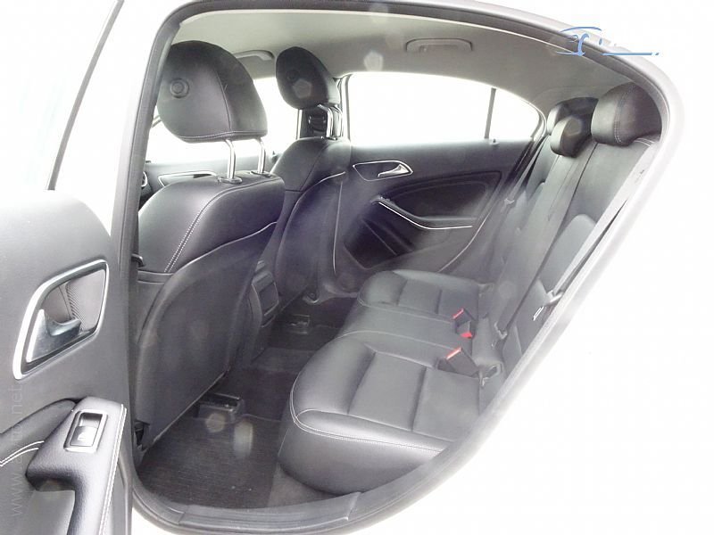 Mercedes-Benz A-Razred A 200 - thumbnail 7