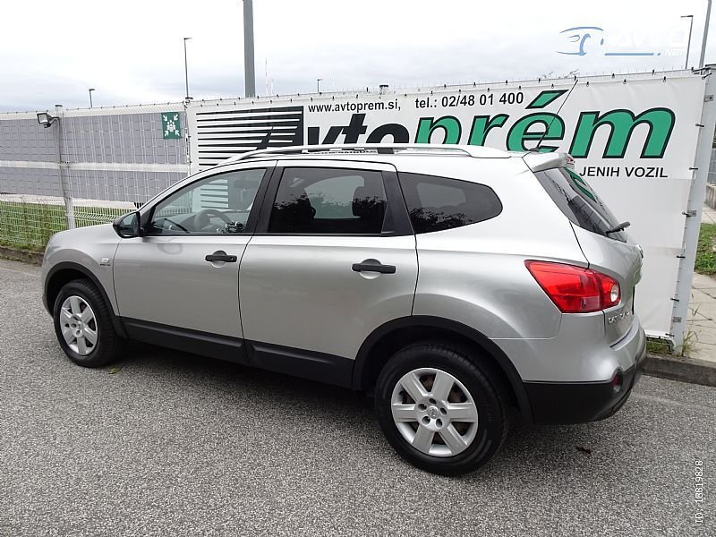 Nissan Qashqai +2 - thumbnail 3