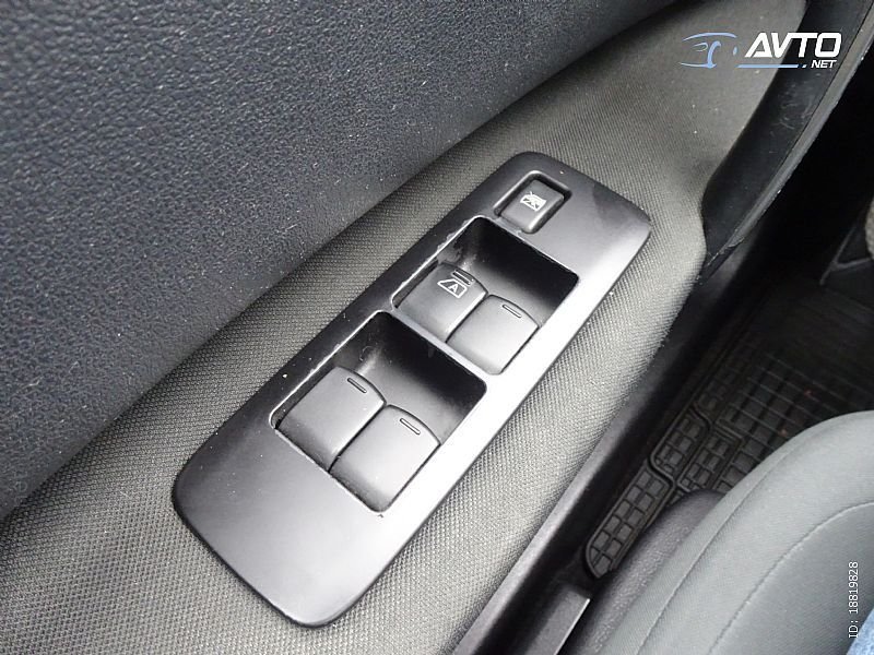 Nissan Qashqai +2 - thumbnail 11