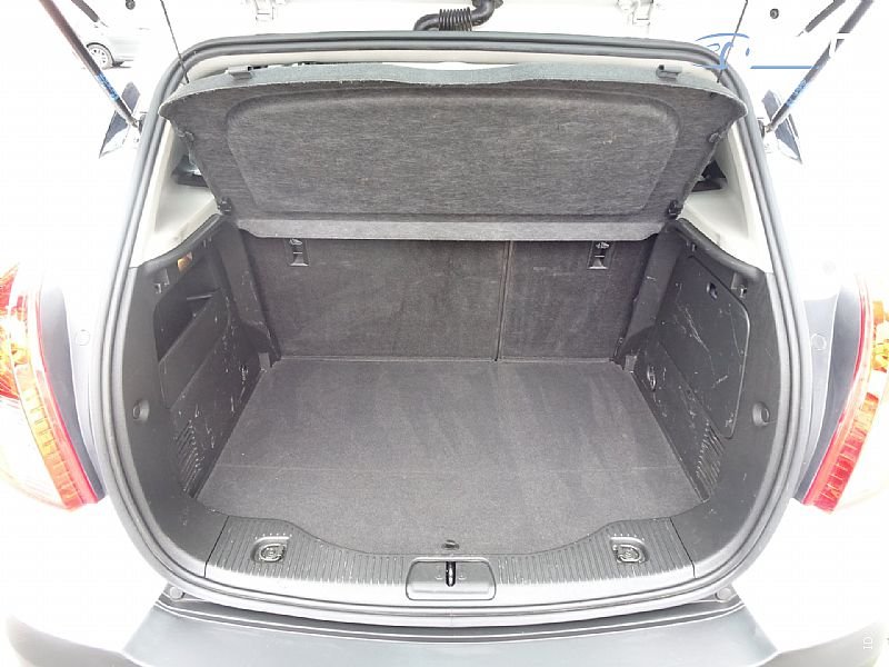 Opel Mokka 4x4 - thumbnail 5