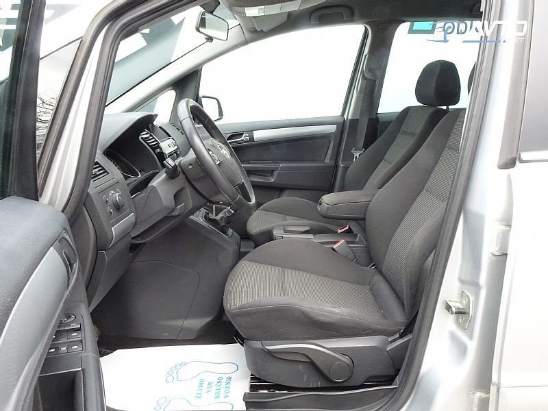 Opel Zafira - thumbnail 6