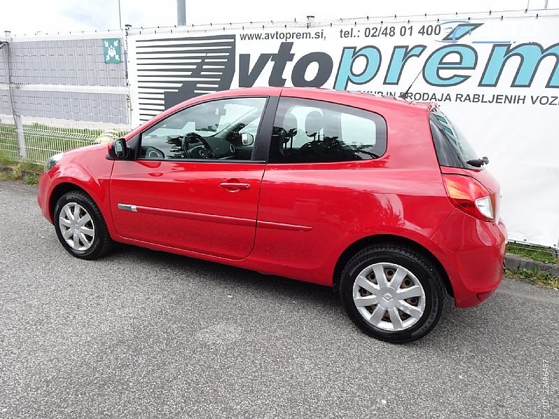 Renault Clio - thumbnail 3