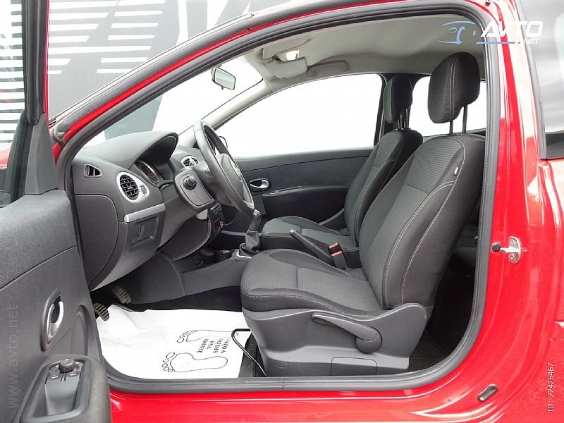 Renault Clio - thumbnail 6