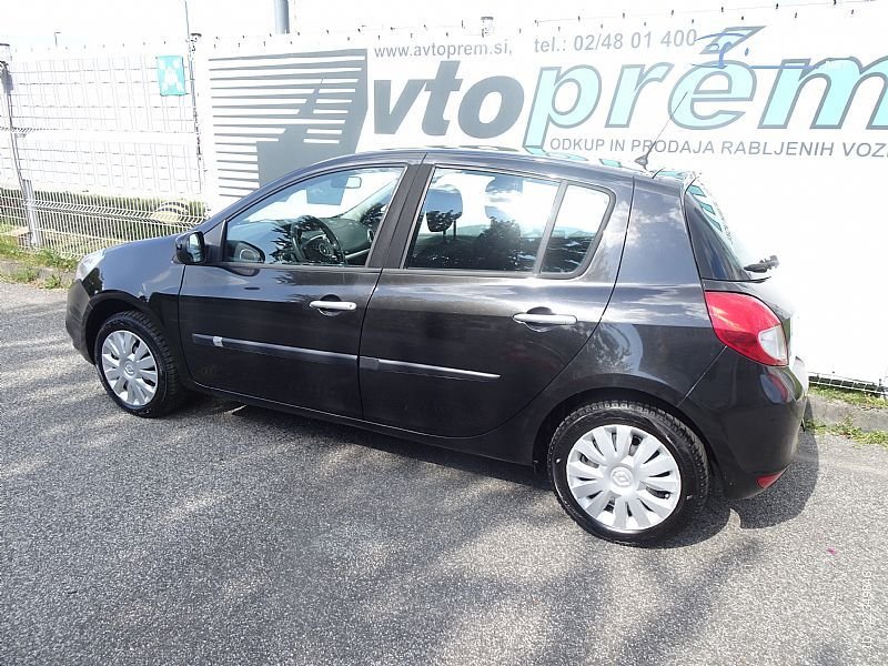 Renault Clio - thumbnail 3