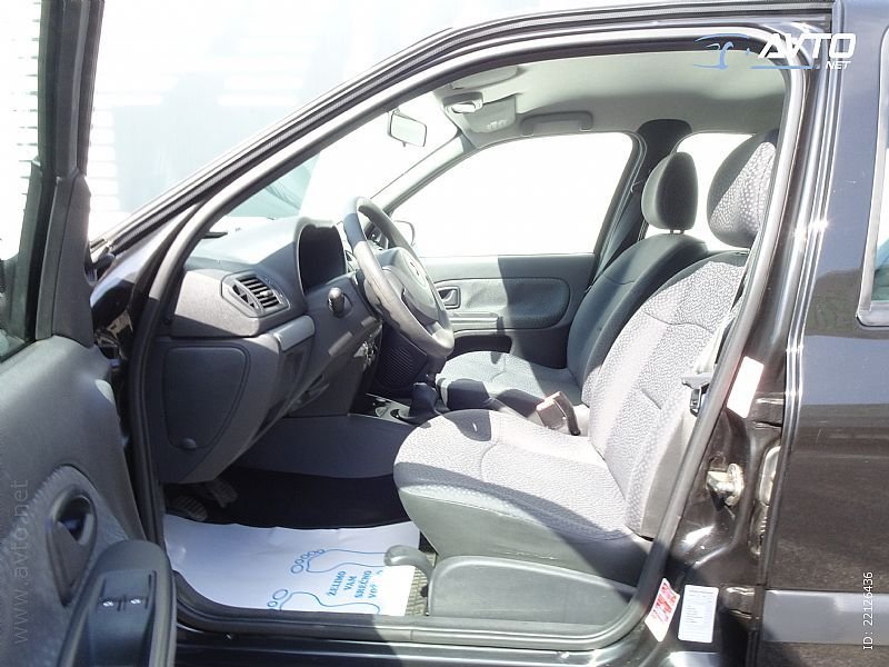 Renault Clio - thumbnail 6