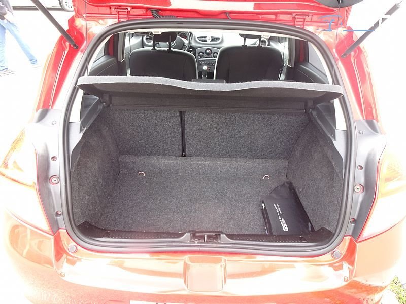 Renault Clio - thumbnail 5