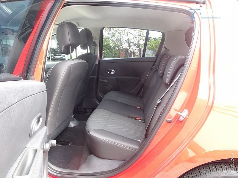 Renault Clio - thumbnail 7