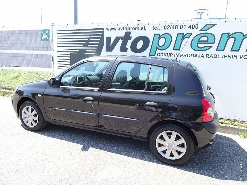 Renault Clio - thumbnail 3