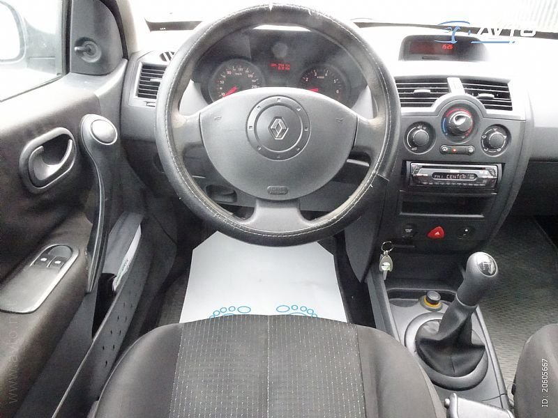 Renault Megane - thumbnail 6