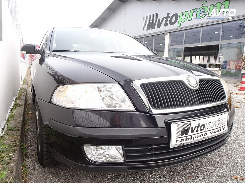 Škoda Octavia - thumbnail 2