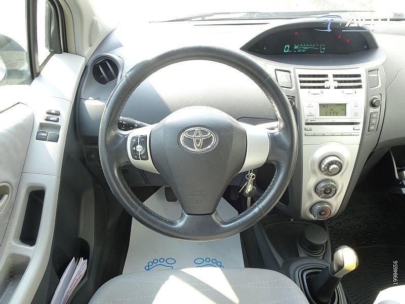 Toyota Yaris 5V - thumbnail 8