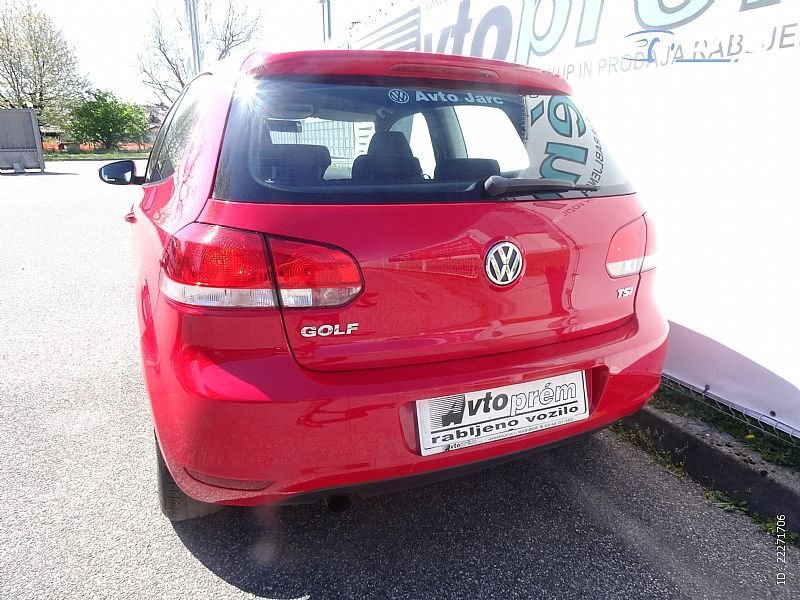 Volkswagen Golf - thumbnail 4