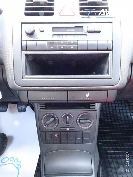 Volkswagen Polo - thumbnail 9