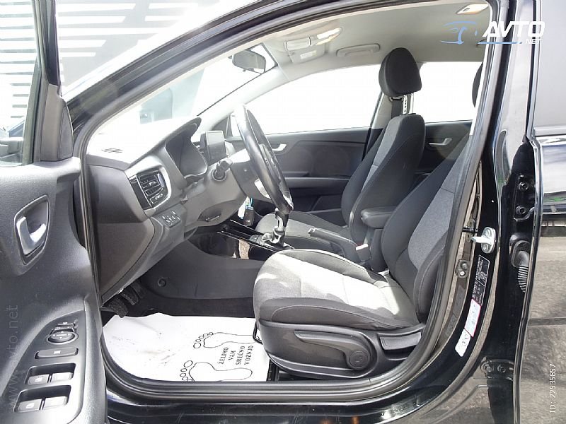 Kia Stonic - thumbnail 6