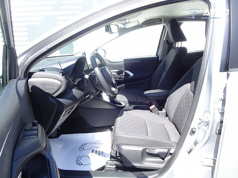 Toyota Yaris Hybrid - thumbnail 6