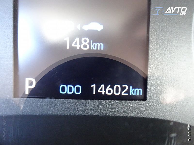 Toyota Yaris Hybrid - thumbnail 10