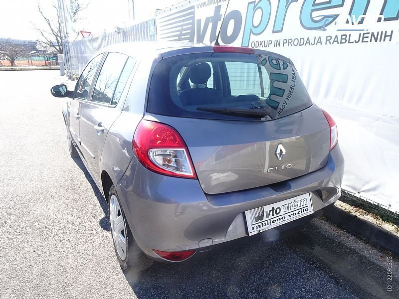 Renault Clio - thumbnail 4
