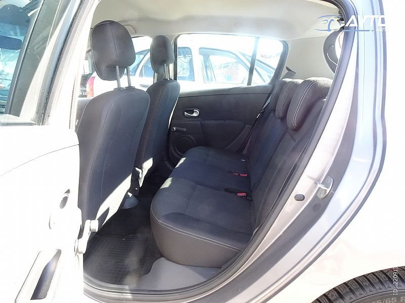 Renault Clio - thumbnail 7