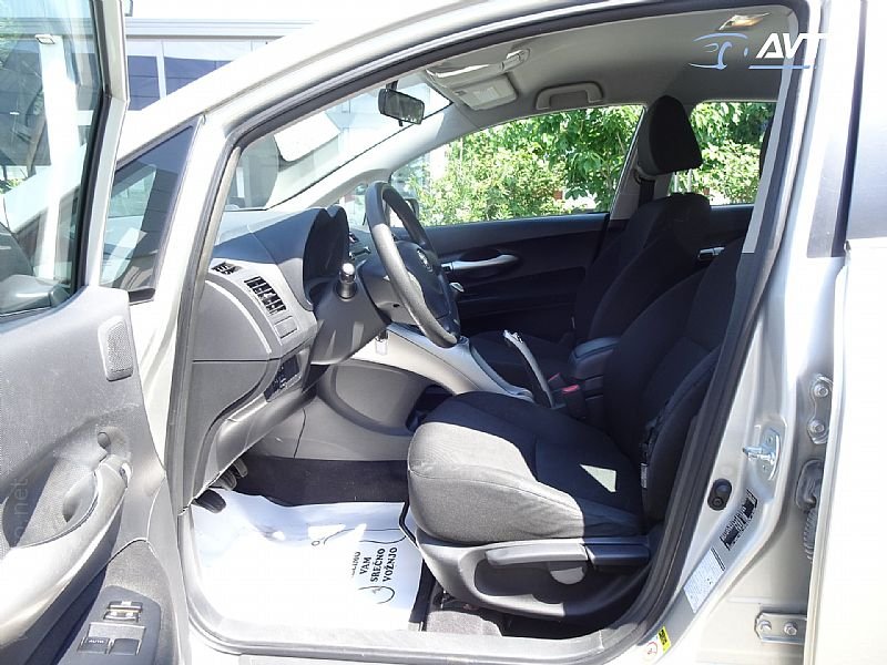 Toyota Auris - thumbnail 6