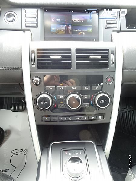 Land Rover Discovery Sport - thumbnail 9