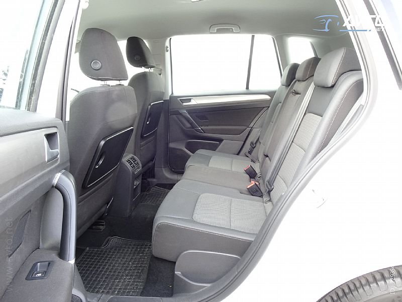 Volkswagen Golf Sportsvan - thumbnail 7