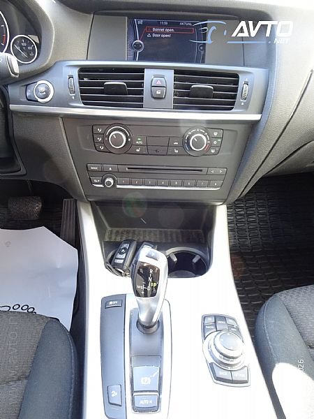 BMW serija X3: xDrive20d - thumbnail 9