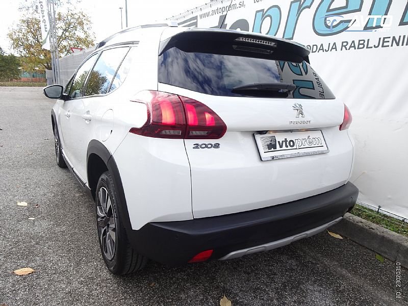 Peugeot 2008 - thumbnail 4