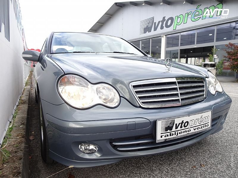 Mercedes-Benz C-Razred C 200 - thumbnail 2